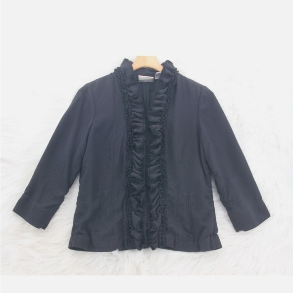 EUC WOMENS CHICOS SIZE 2 RUFFLE TOP BLAZER - Picture 2 of 5